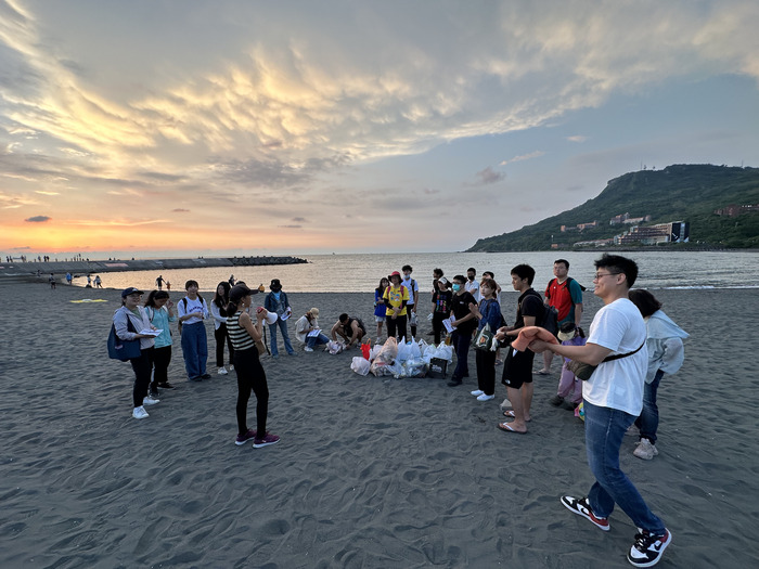 2023公事週系列活動：西子灣淨灘~讓我們淨淨灘著圖片
